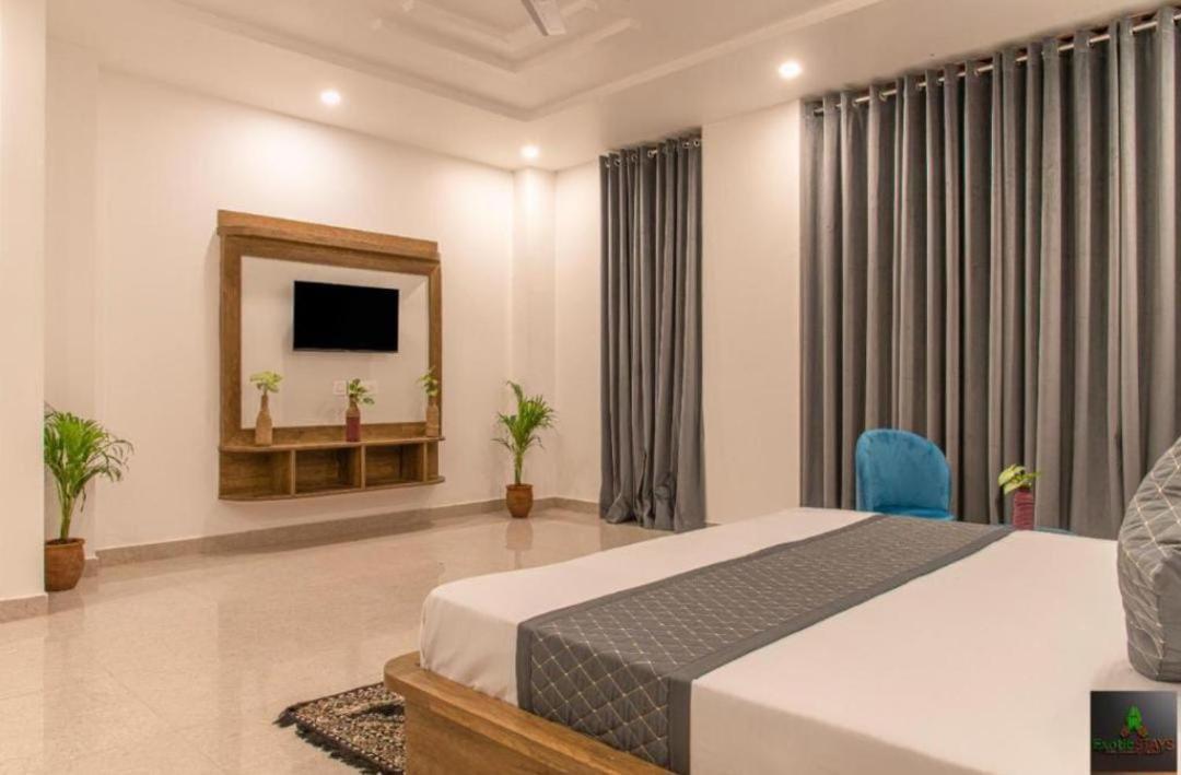 The Hillside Inn Kasauli By Exotic Stays Bagian luar foto